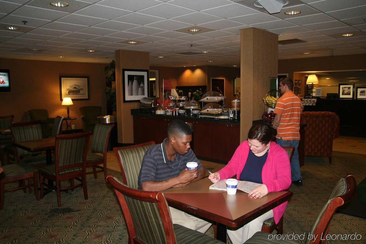 Hampton Inn Memphis-Walnut Grove/Baptist East Restoran gambar